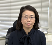 税理士　青島 芳乃